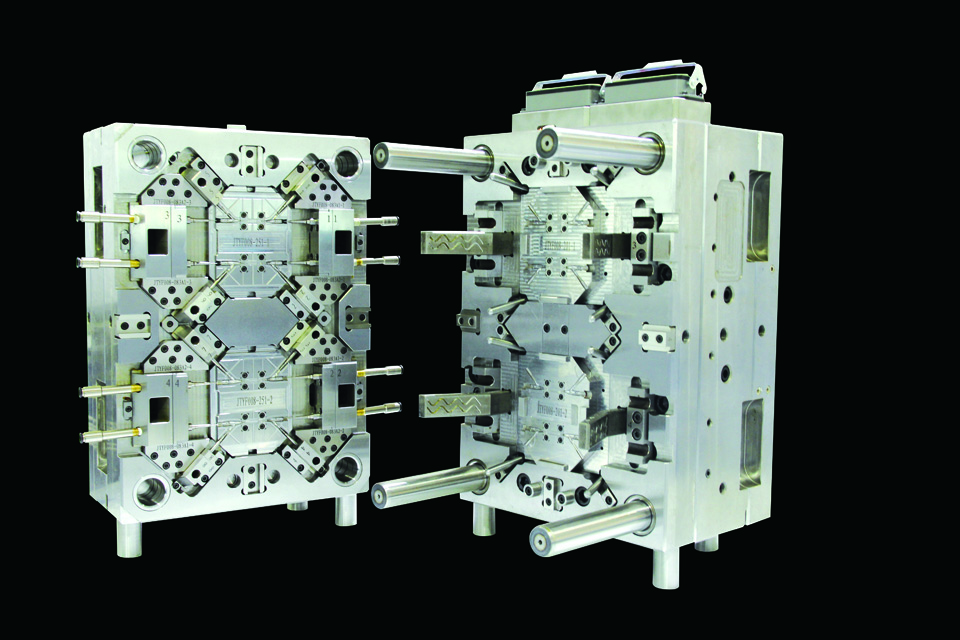 injection mold tooling