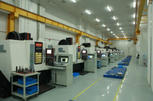 Stampaggio ad iniezione di HDPE per soluzioni personalizzate di componenti 6 CNC Mazak