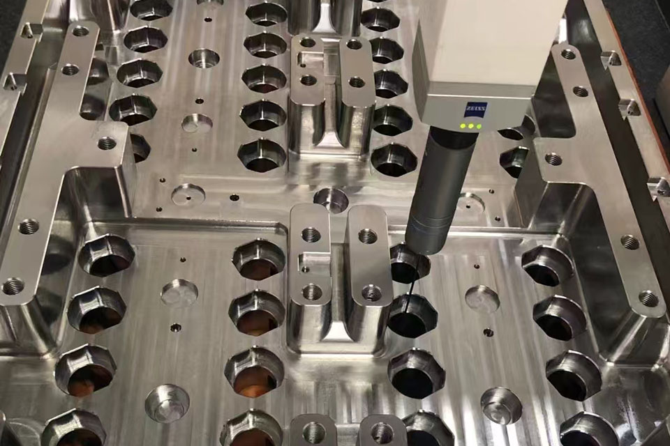 Understanding Standard Machining Tolerances in Manufacturing 8 Machining Tolerances